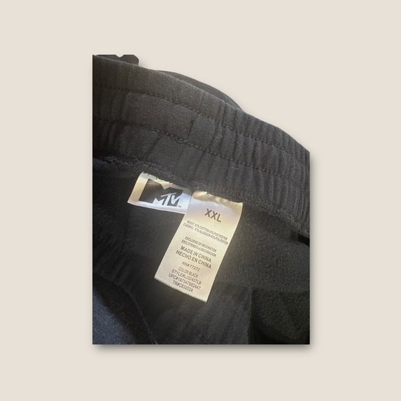 MTV Men's Black Fleece Joggers Sweatpants Activewear Drawstring Pants Graphic - Picture 4 of 4